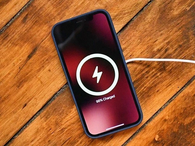 黎母山镇苹果手机维修分享iPhone 12可以随便充电吗 